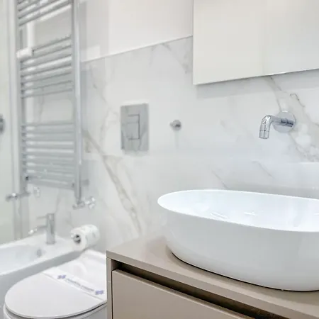 Apartment Gioia 67 - 5 Min Dalla Stazione *